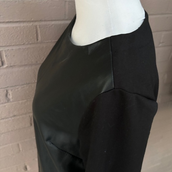 Marc New York black faux leather front tunic M - Picture 6 of 9